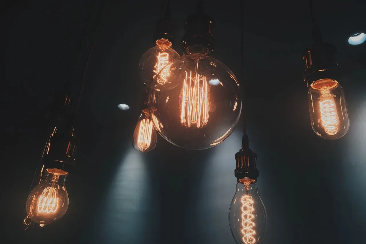Home Electrical and HVAC maintenance in Dubai